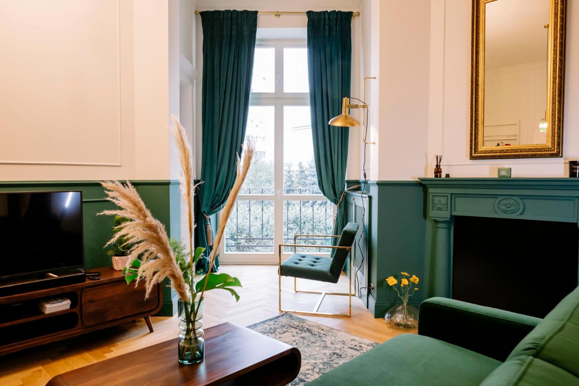 French Touch: Romantyczny Apartament W Kamienicy Varşova Dış mekan fotoğraf